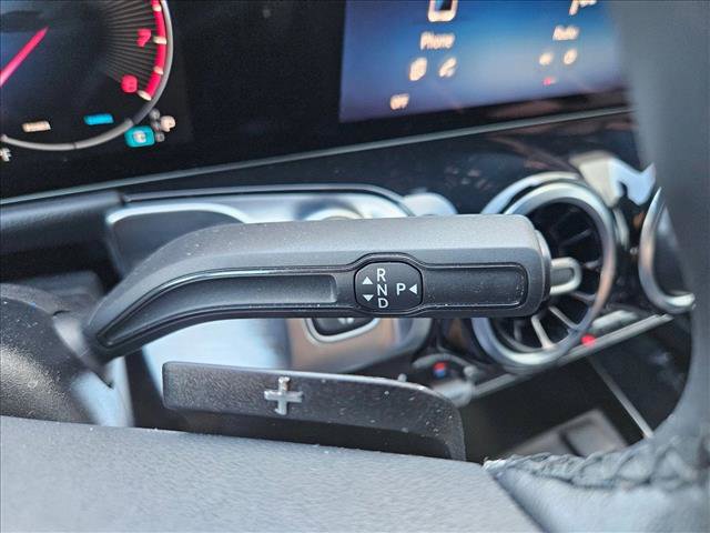 Used 2026 Mercedes-Benz GLB 250 GLB 250 image 12