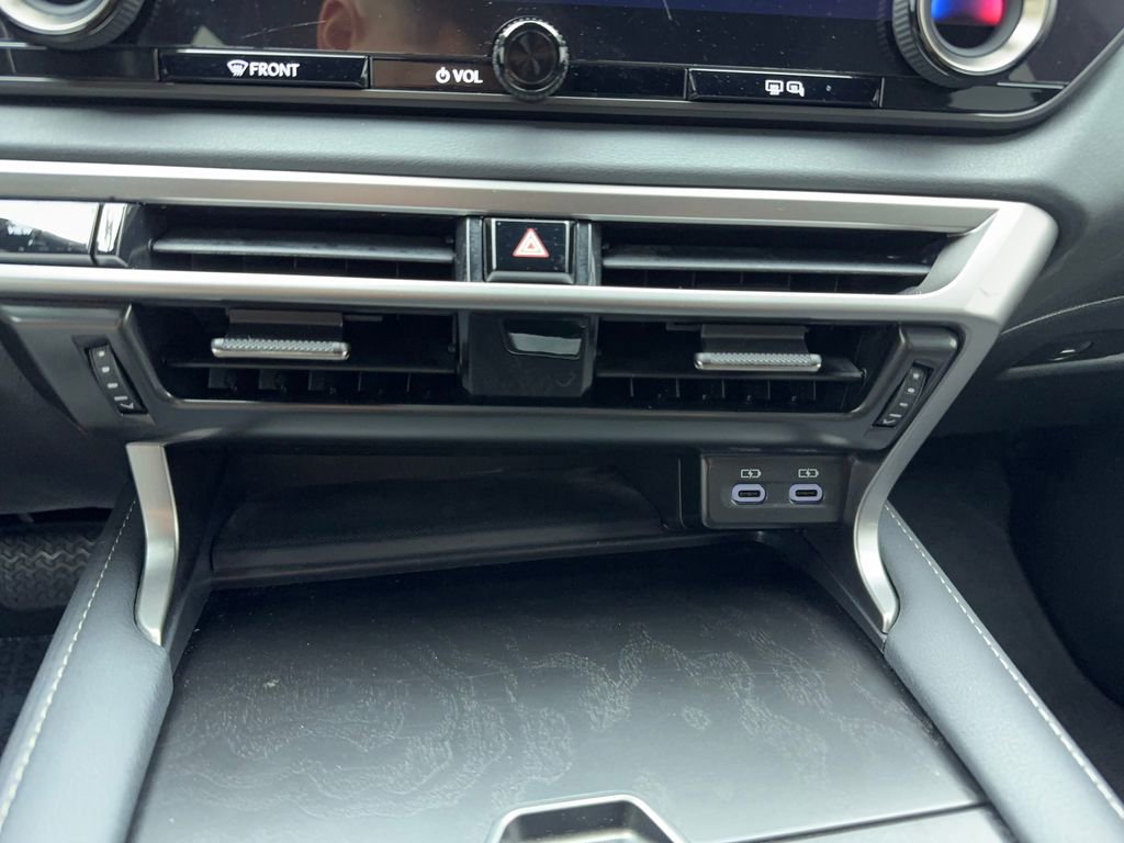 Used 2024 Lexus RX 350 Premium w/ Convenience Package FWD image 28