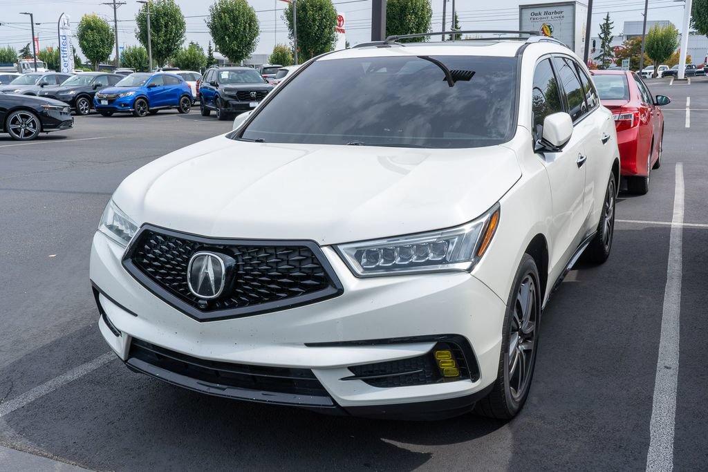 Used 2017 Acura MDX SH-AWD image 3