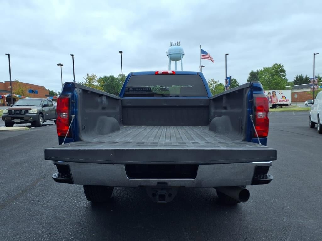 Used 2015 Chevrolet Silverado 2500 LT w/ LT Convenience Package AWD/4WD image 8