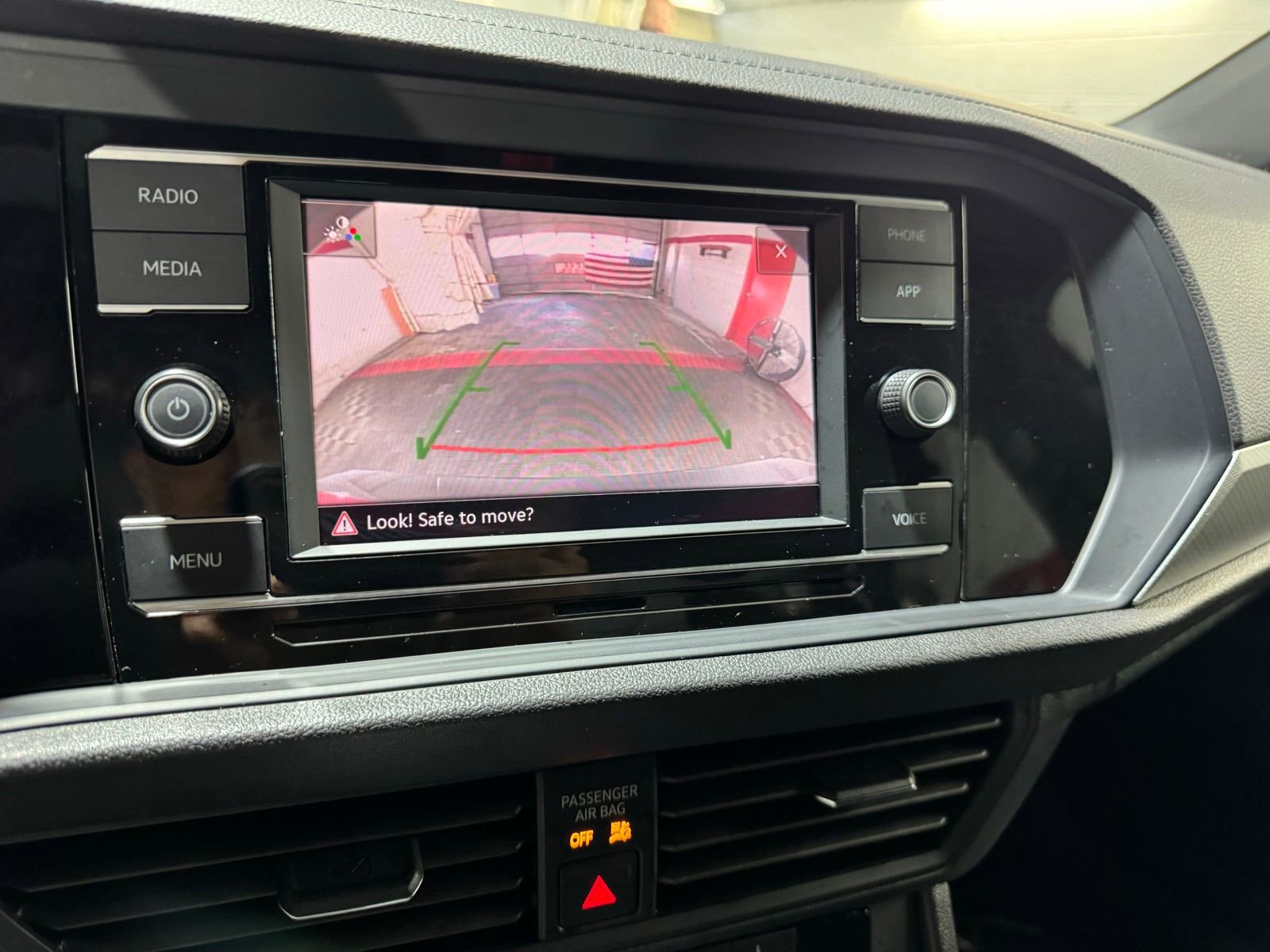 Used 2024 Volkswagen Jetta Sport image 28