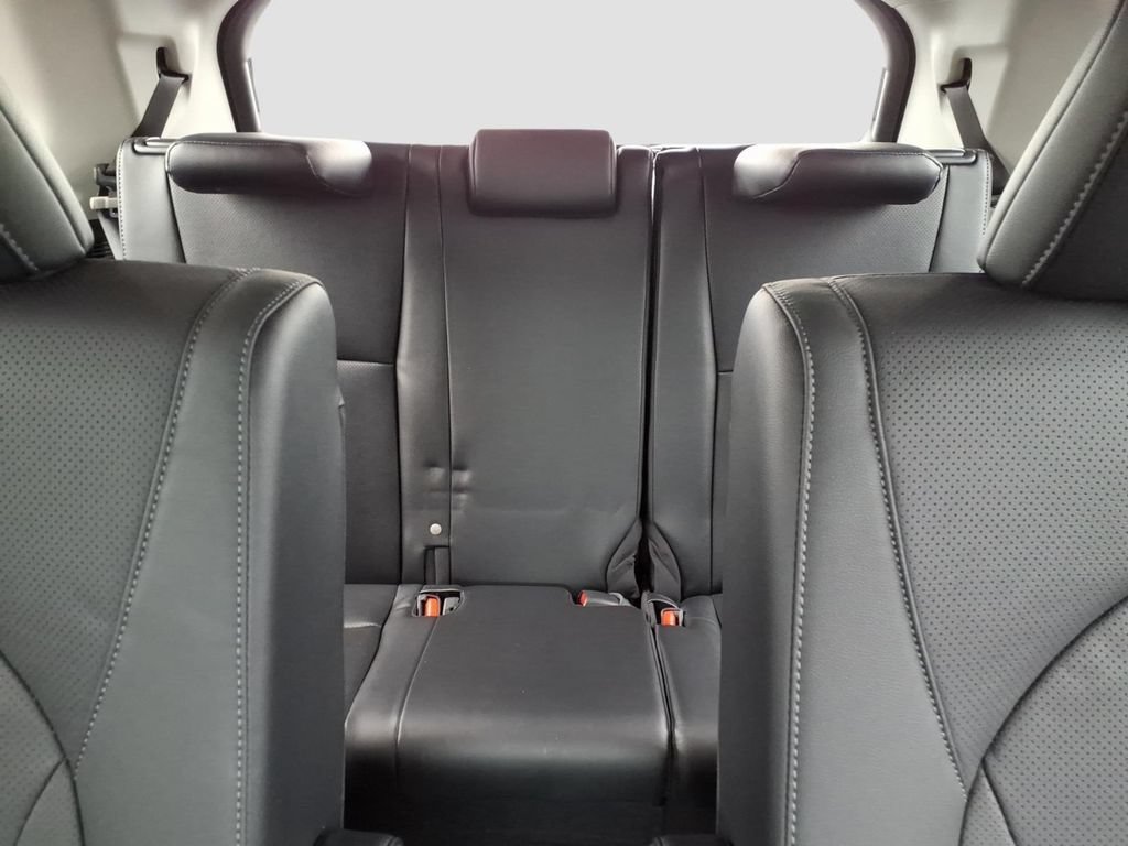Used 2026 Toyota Grand Highlander AWD image 18