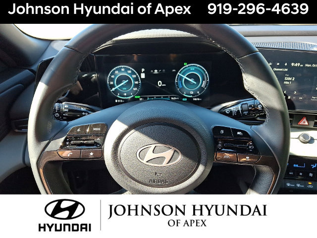 Certified 2024 Hyundai Elantra Limited FWD image 19