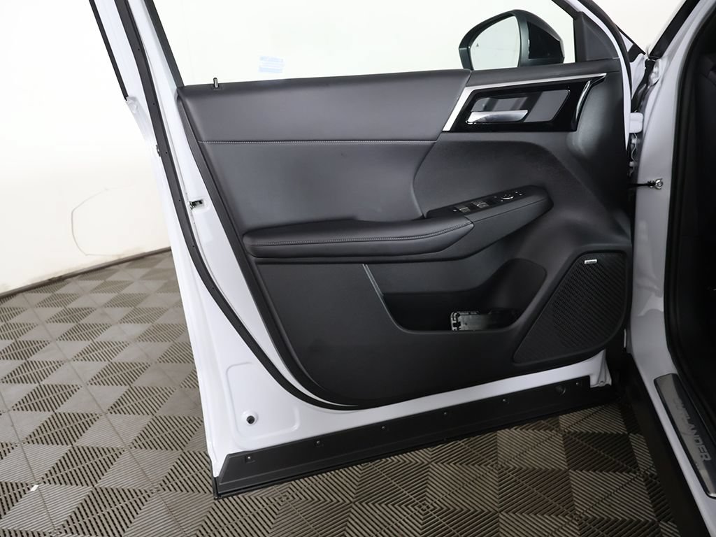 New 2026 Mitsubishi Outlander LE AWD/4WD image 22