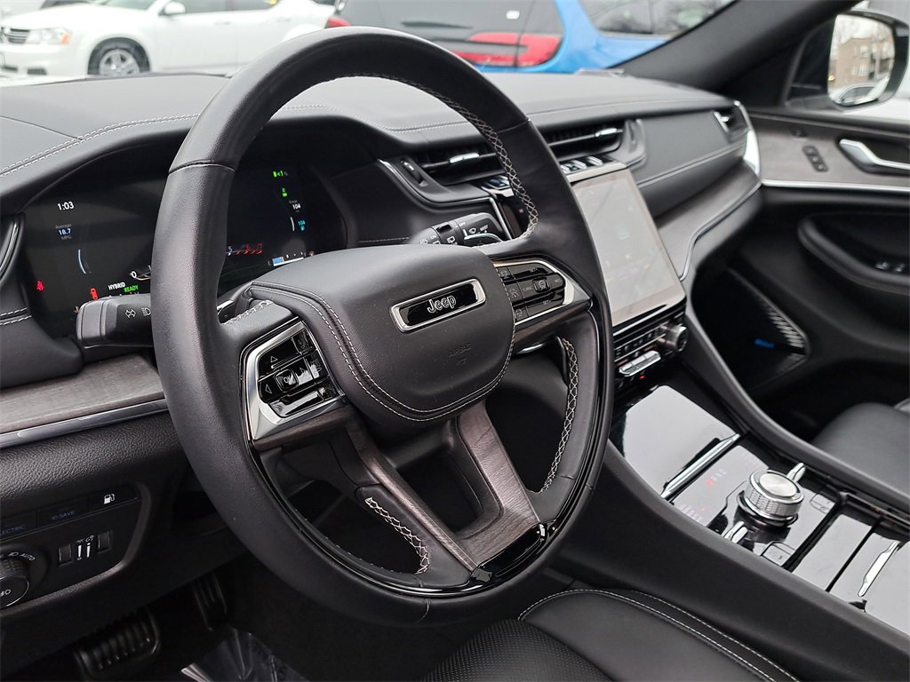 Certified 2023 Jeep Grand Cherokee Overland w/ Advanced Protech Group III image 22