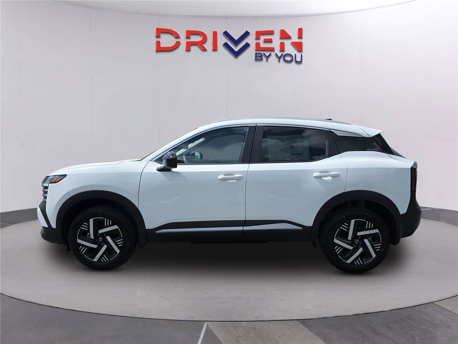 New 2026 Nissan Kicks SV w/ SV Premium Package FWD image 7