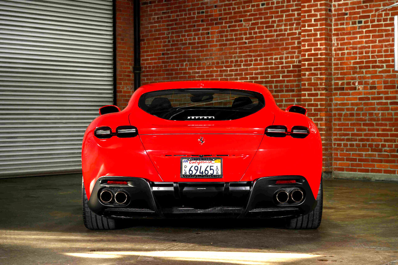 Used 2021 Ferrari Roma image 21