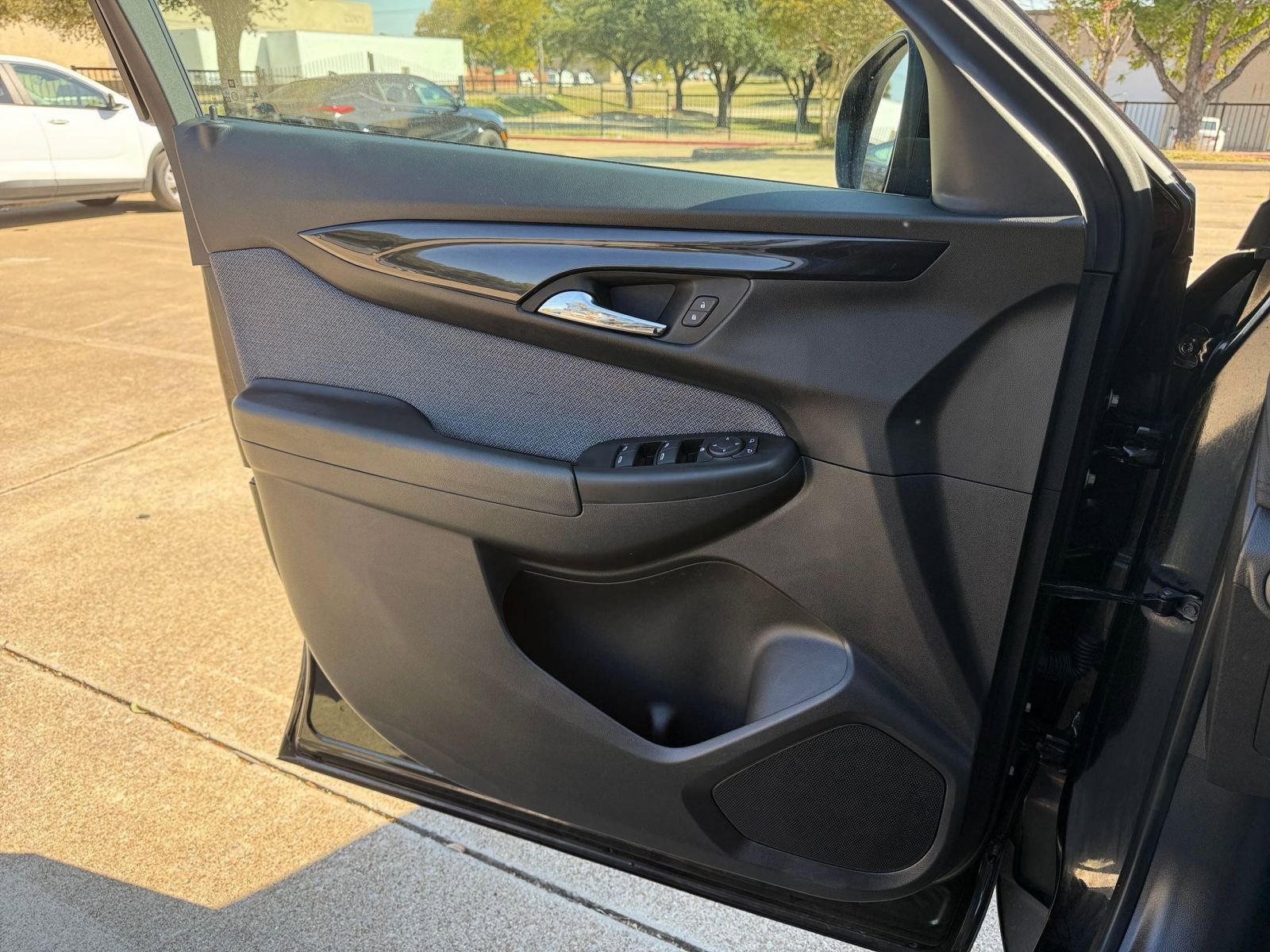 Used 2025 Chevrolet TrailBlazer LT image 20