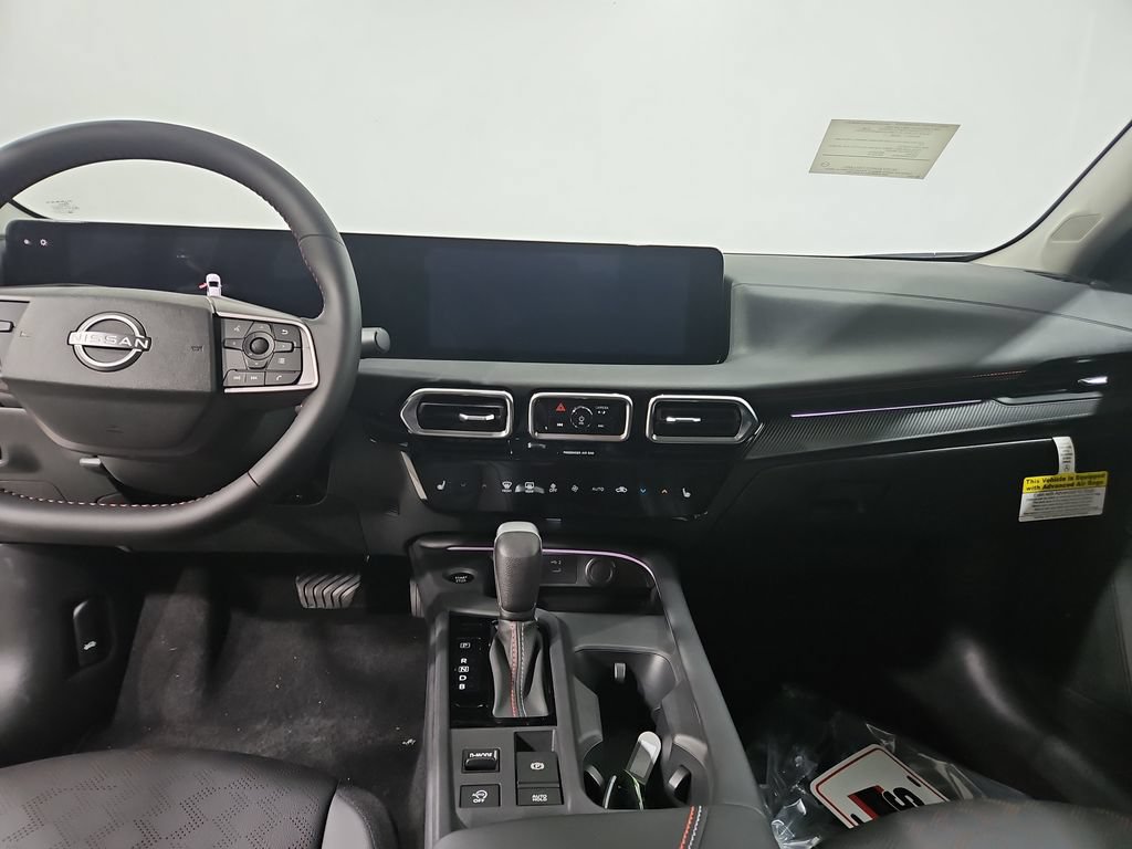 New 2026 Nissan Sentra SR w/ SR Premium Package FWD image 17