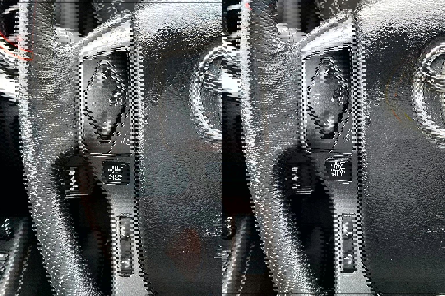 Used 2021 Toyota Tacoma TRD Off-Road image 17