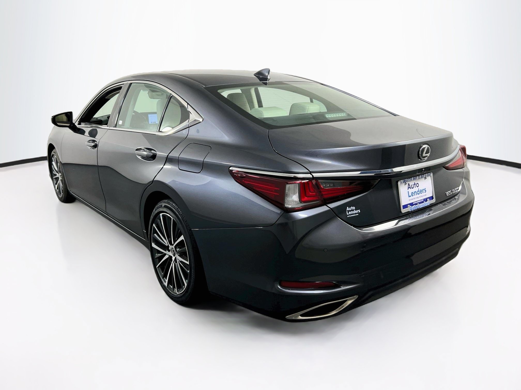 Used 2023 Lexus ES 350 w/ Premium Package FWD image 7