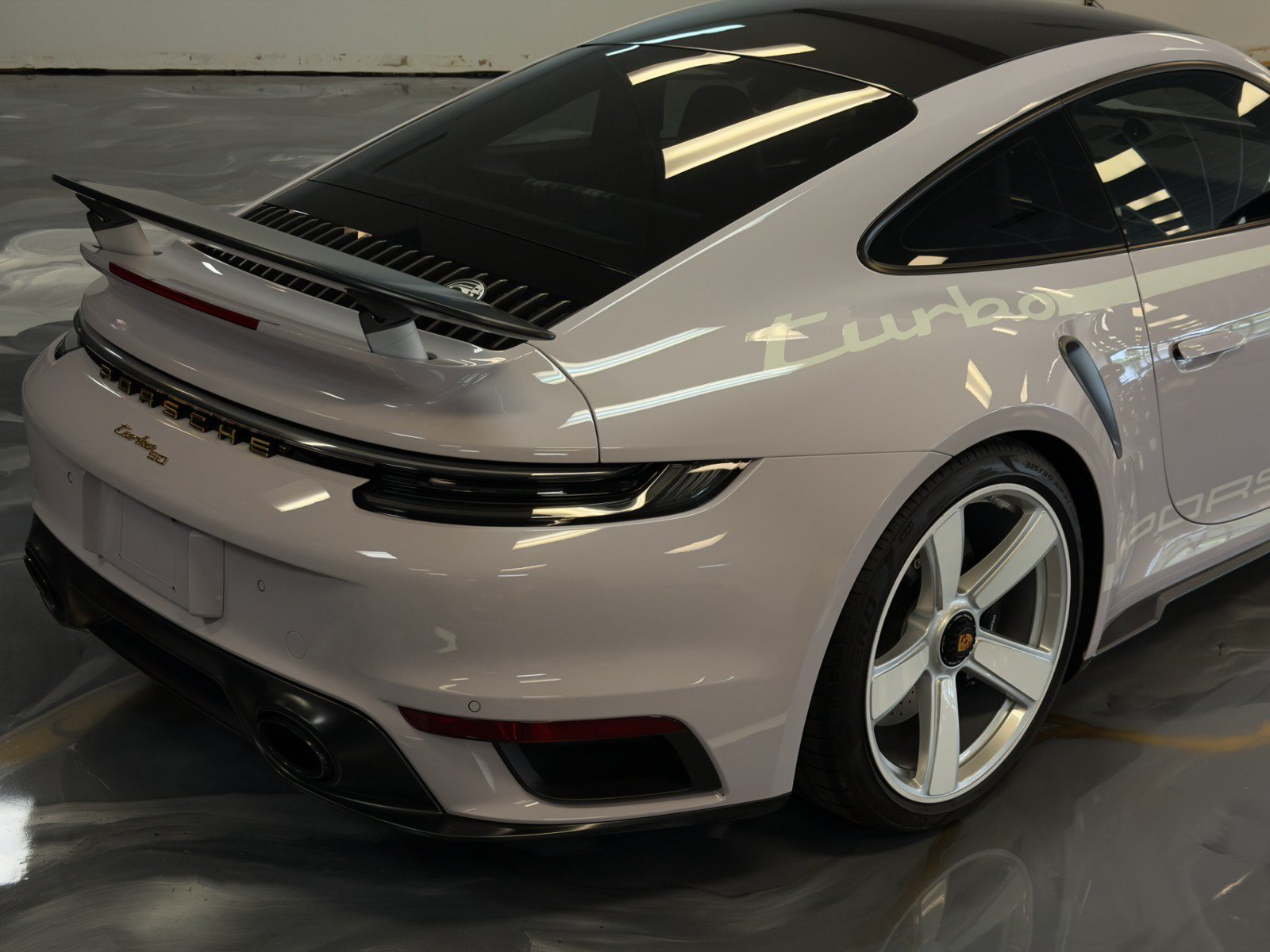 Used 2025 Porsche 911 Turbo S AWD/4WD image 7
