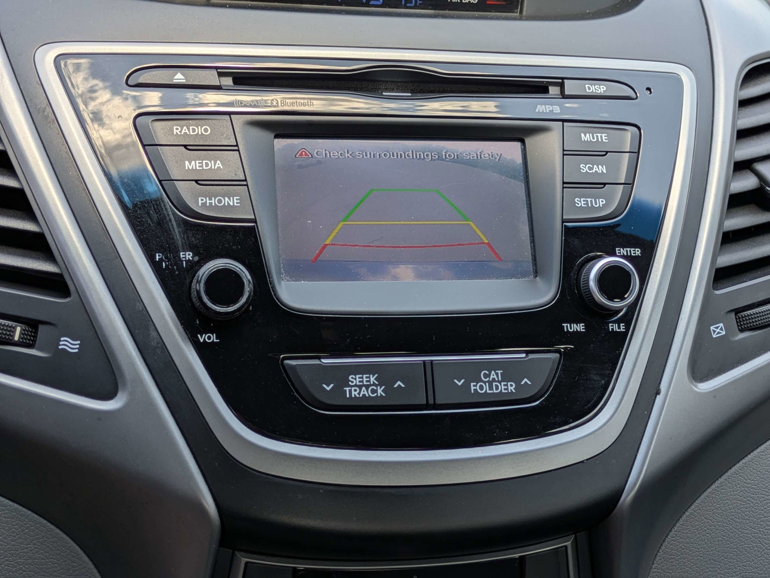 Used 2015 Hyundai Elantra SE w/ Option Group 02 FWD image 18