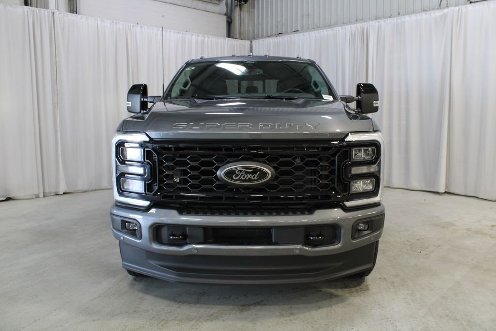 New 2026 Ford F250 Lariat w/ Black Appearance Package AWD/4WD image 37