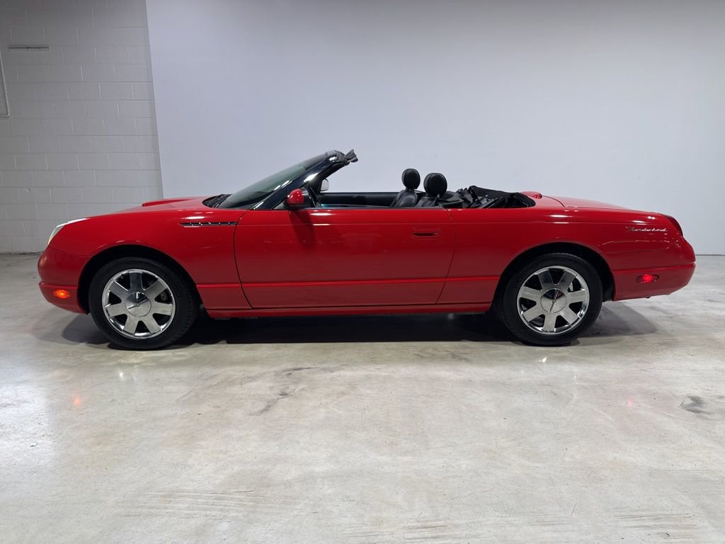 Used 2002 Ford Thunderbird image 4