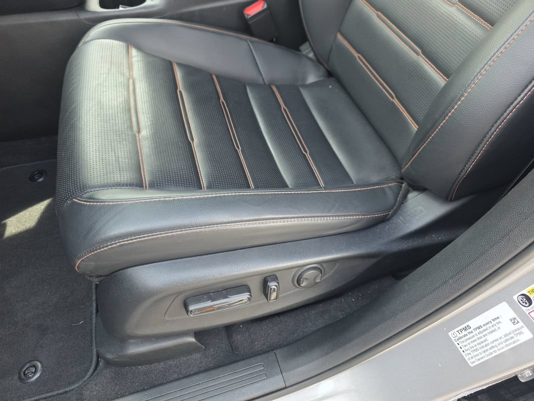 Used 2023 Honda CR-V Sport Touring image 10