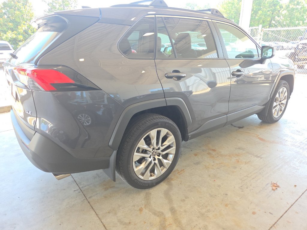 Used 2025 Toyota RAV4 XLE Premium FWD image 3