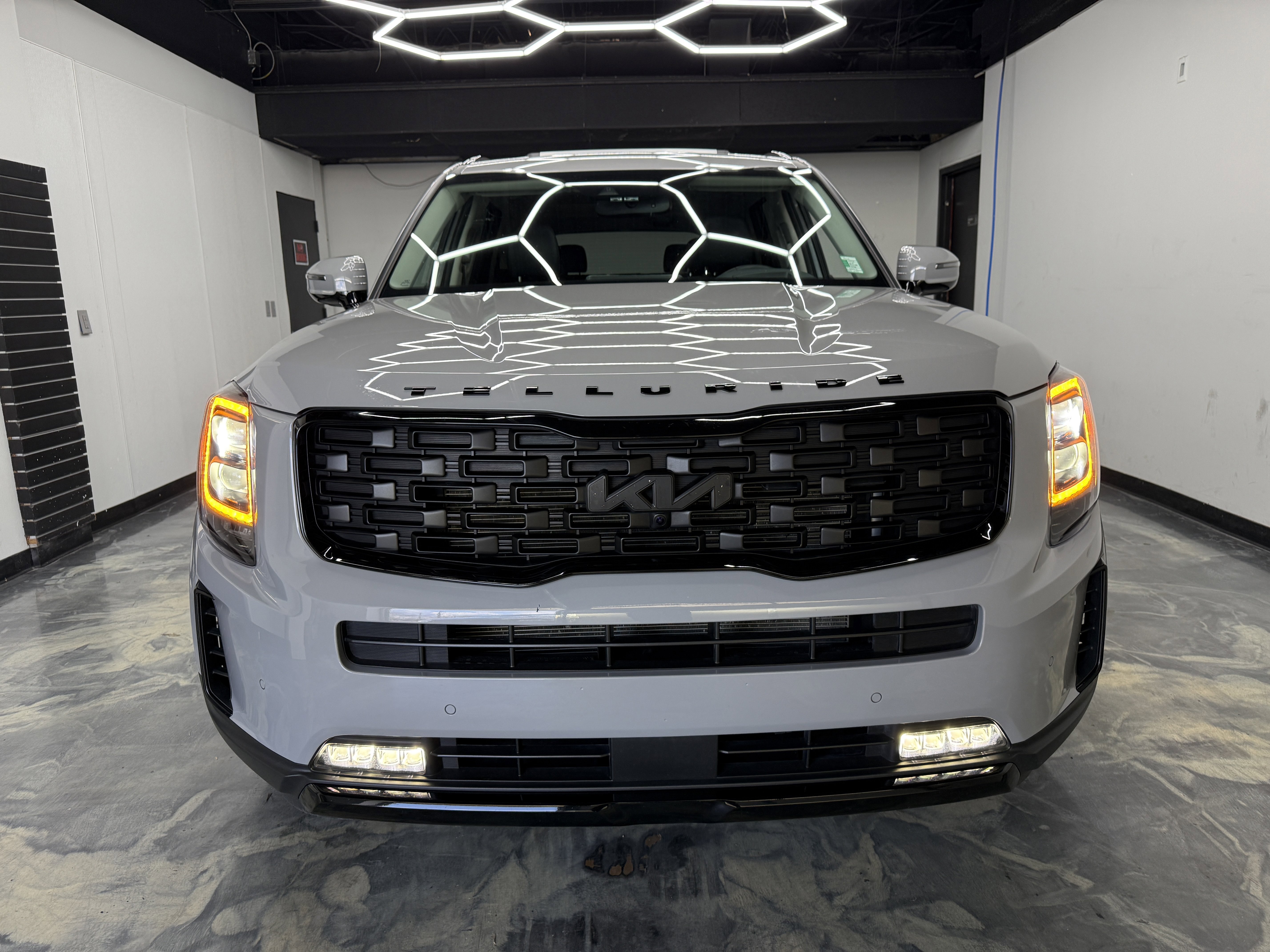 Used 2022 Kia Telluride SX image 6