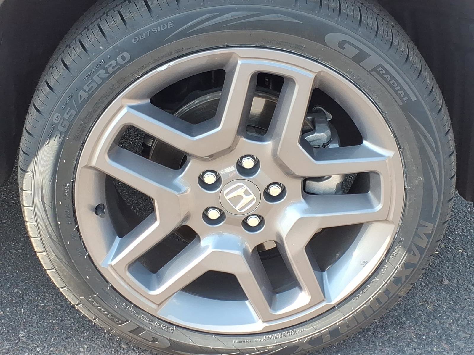 Used 2023 Honda Passport EX-L image 10