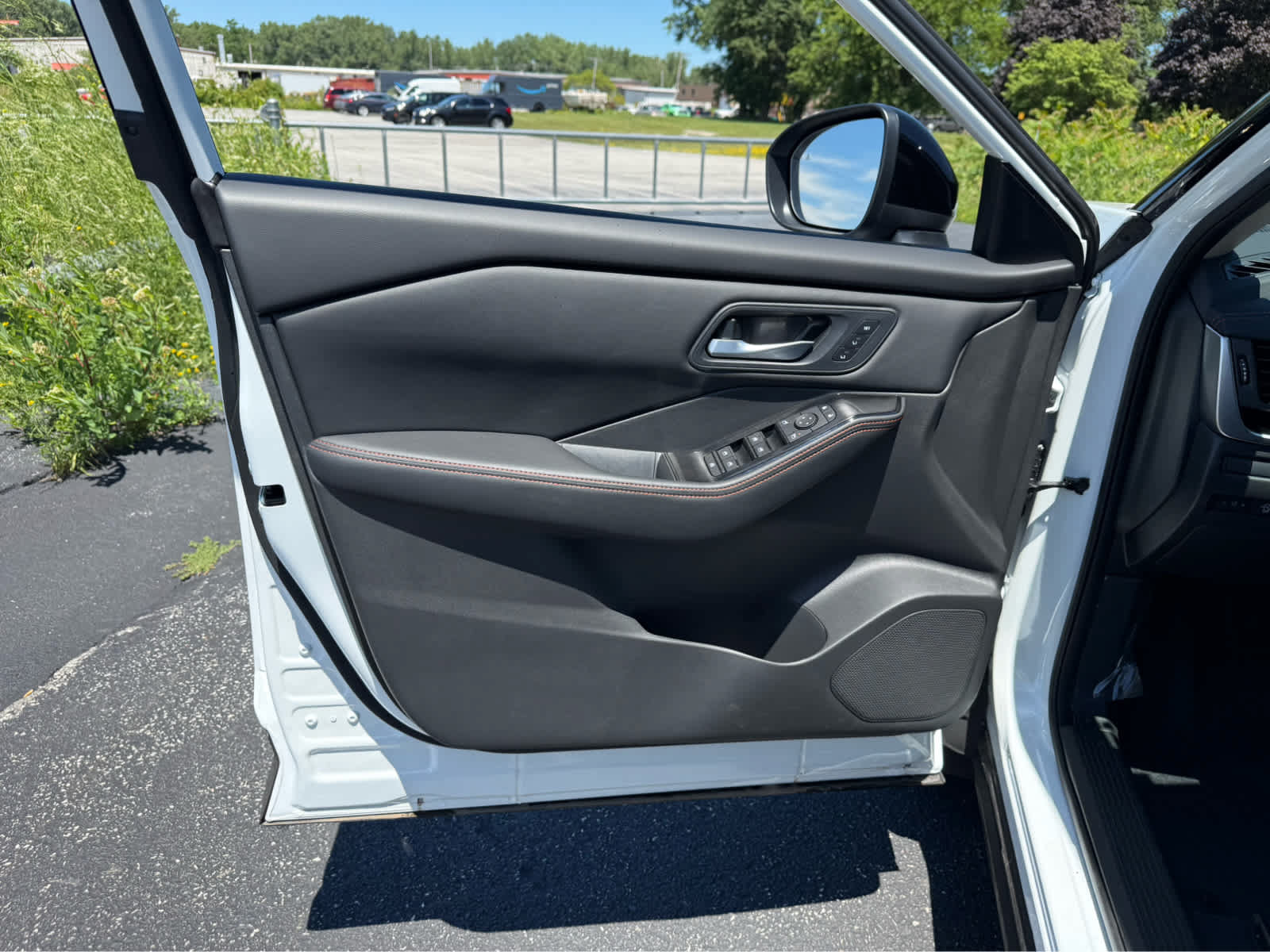 New 2026 Nissan Rogue SV w/ Rock Creek Premium Package AWD/4WD image 20