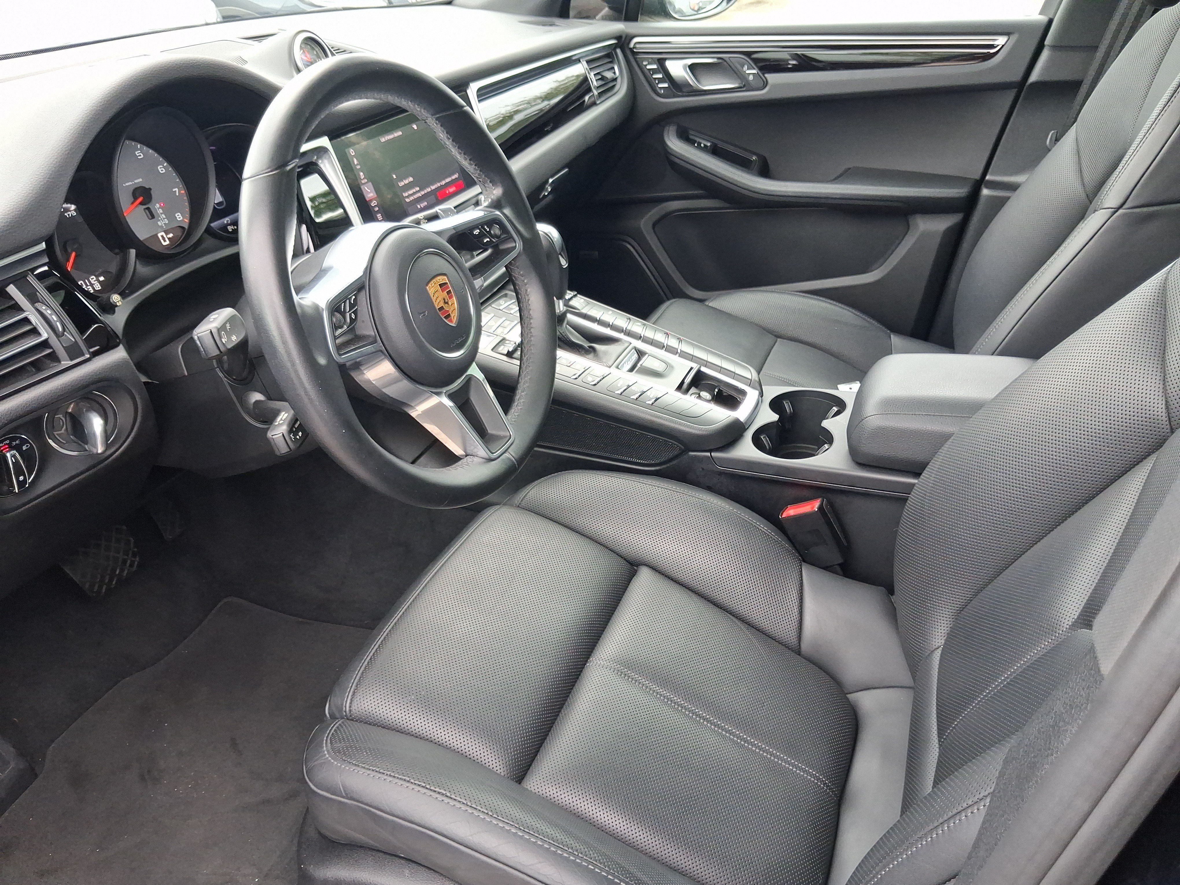 Used 2019 Porsche Macan S AWD/4WD image 11