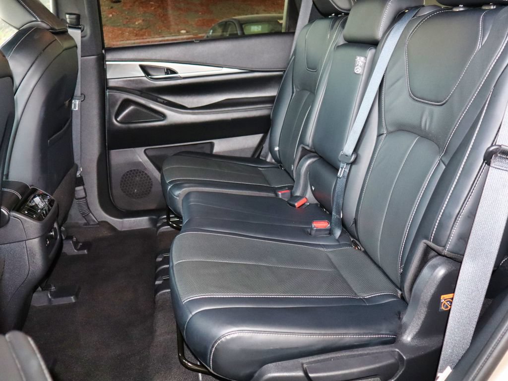 Used 2023 INFINITI QX60 Luxe w/ Cargo Package AWD/4WD image 43