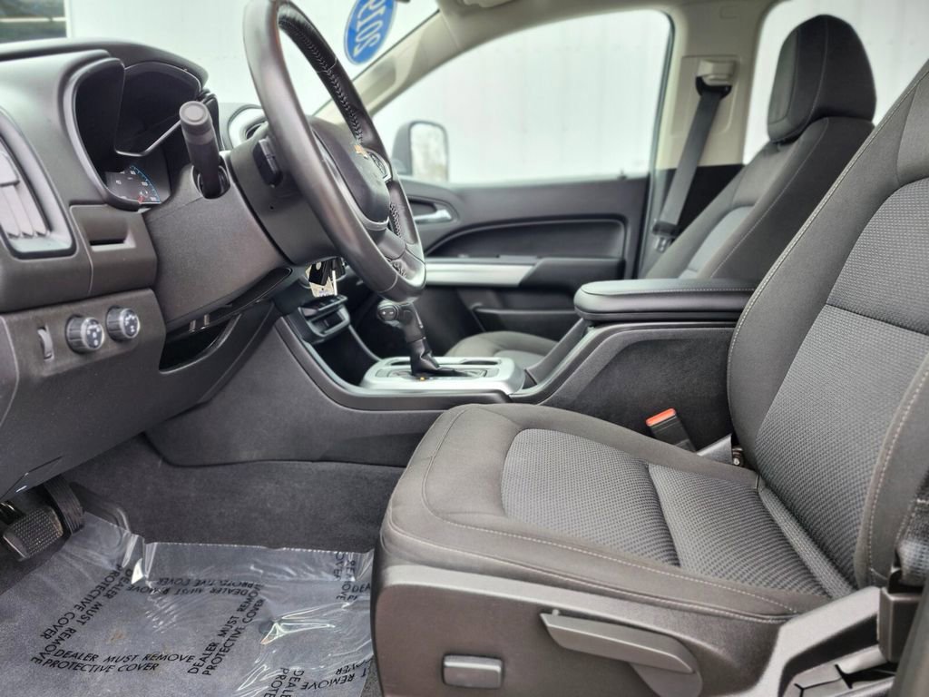 Used 2019 Chevrolet Colorado LT w/ LT Convenience Package image 16