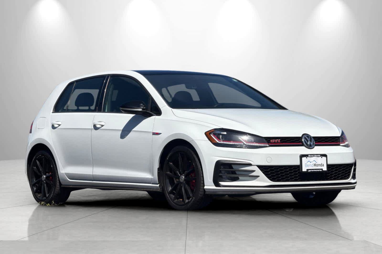 Used 2021 Volkswagen GTI SE FWD image 9