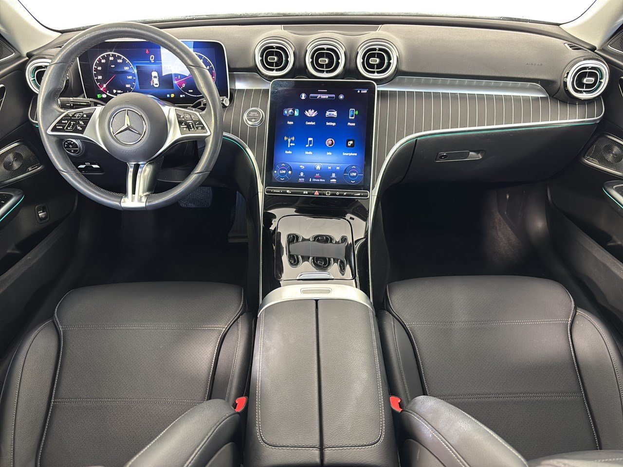 Used 2023 Mercedes-Benz C 300 Sedan image 17