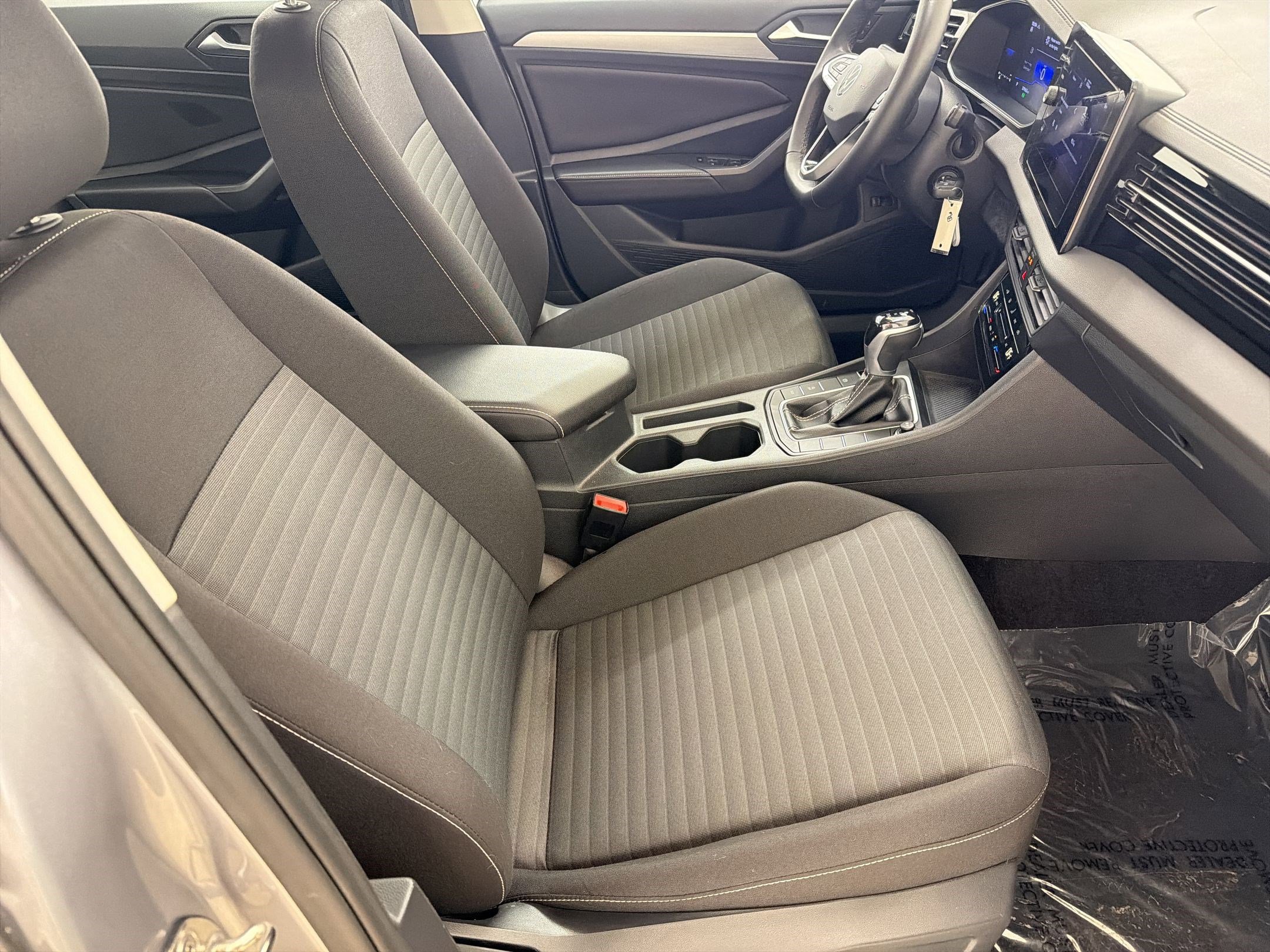 Used 2025 Volkswagen Jetta S FWD image 27