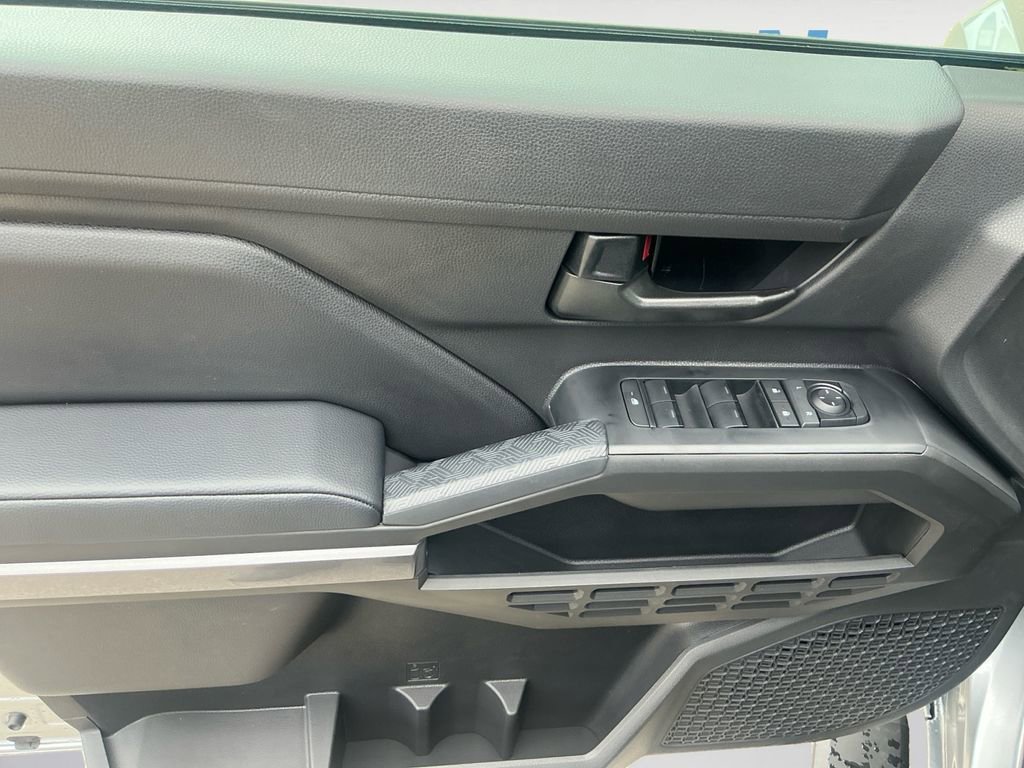 New 2026 Toyota Tacoma SR5 AWD/4WD image 19
