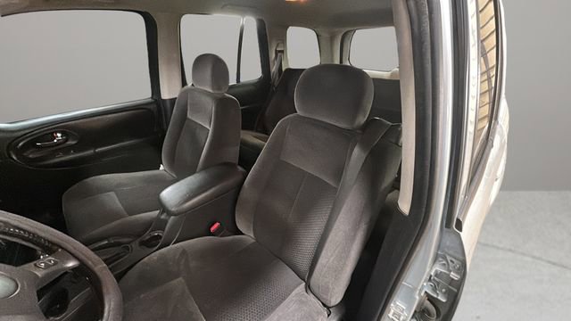 Used 2007 Chevrolet TrailBlazer LT AWD/4WD image 9