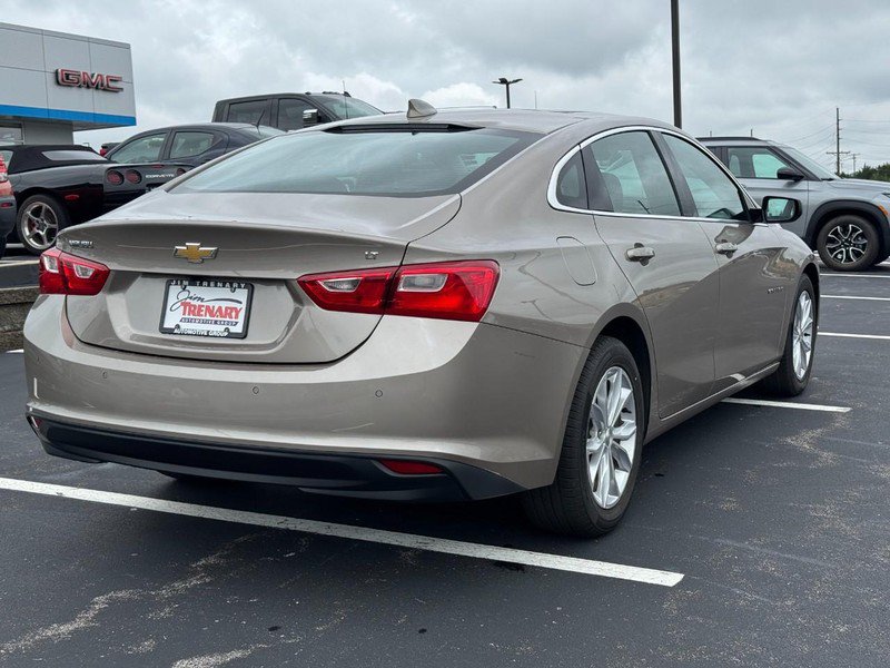 Used 2024 Chevrolet Malibu LT FWD image 3