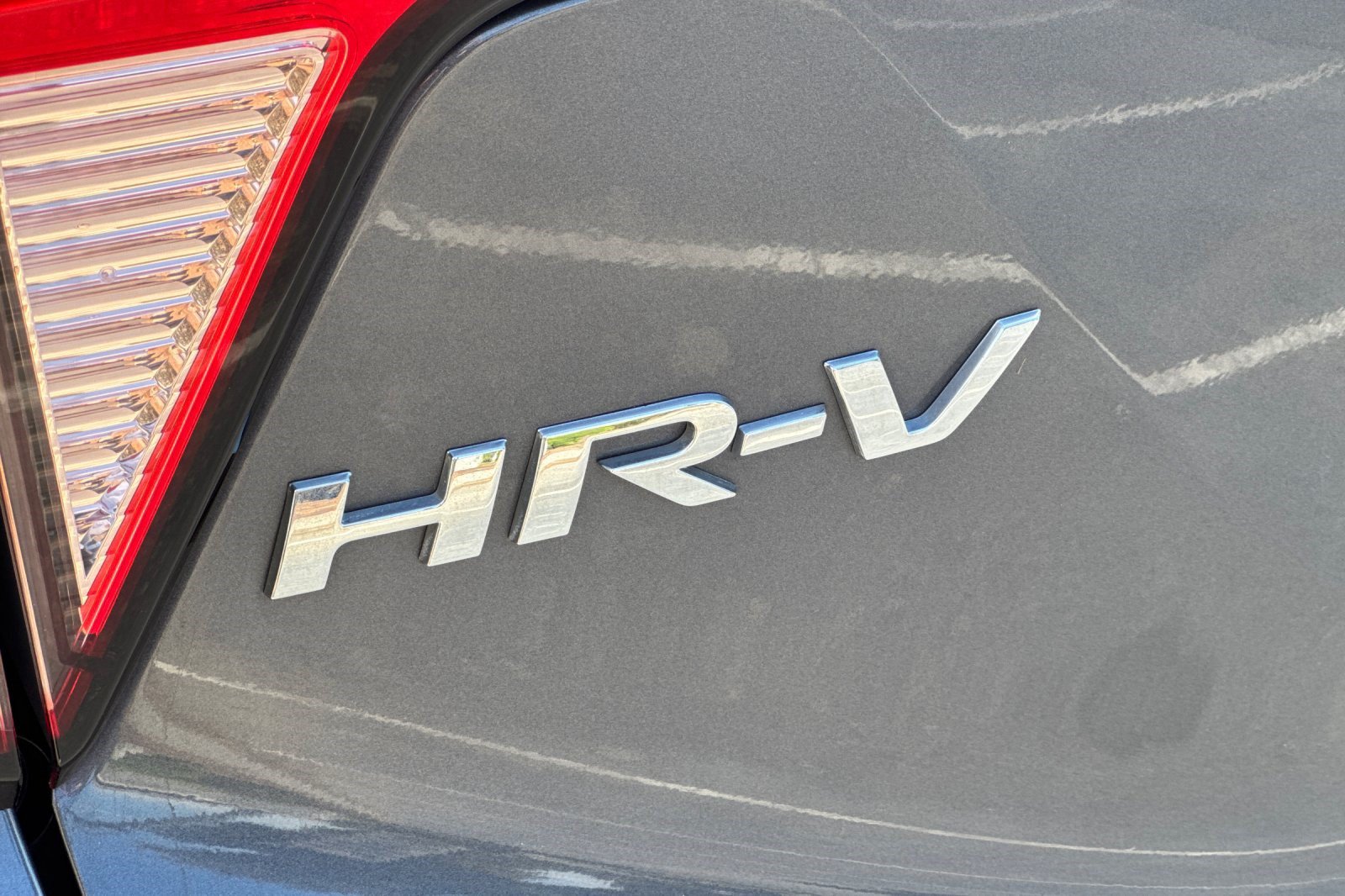 Used 2018 Honda HR-V EX image 38