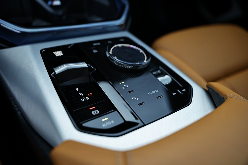 Certified 2025 BMW X3 xDrive30i w/ M Sport Package image 37