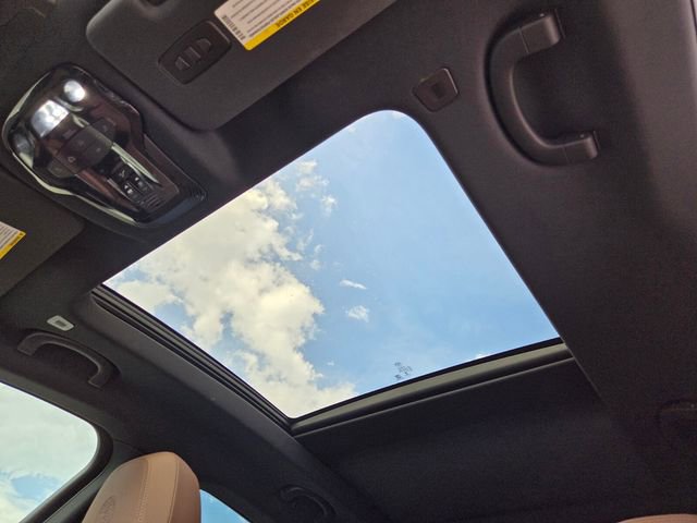 Used 2023 Alfa Romeo Stelvio Ti image 24