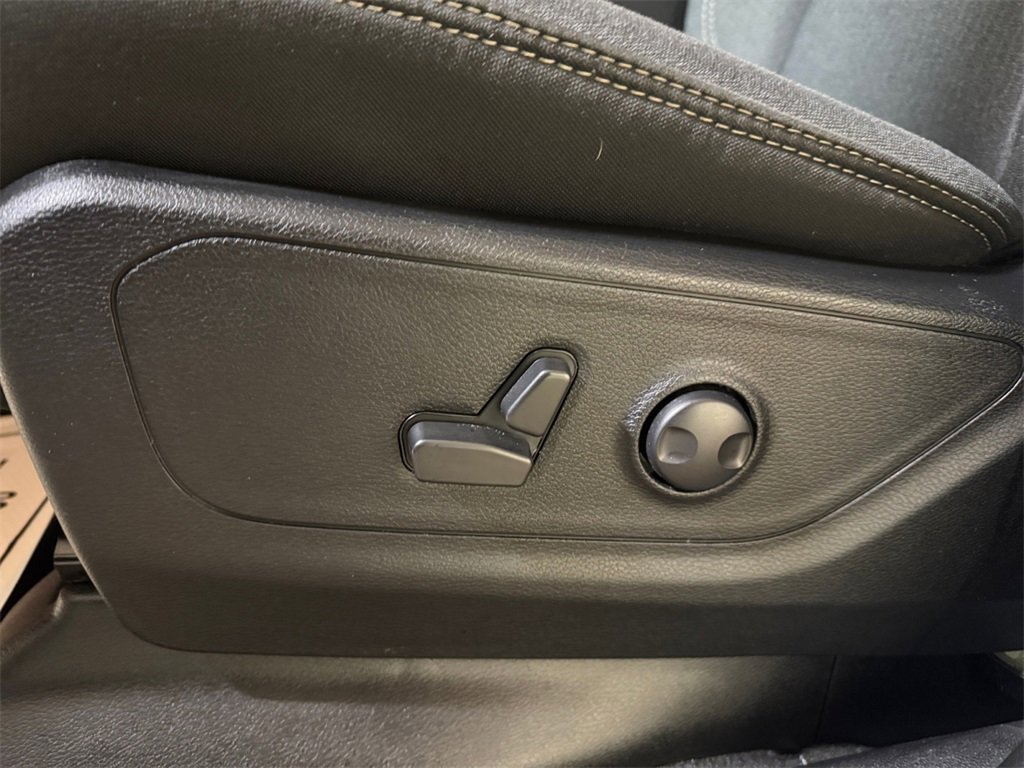 Used 2022 RAM 1500 Big Horn image 13