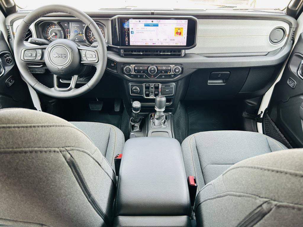 New 2025 Jeep Gladiator Sport image 24