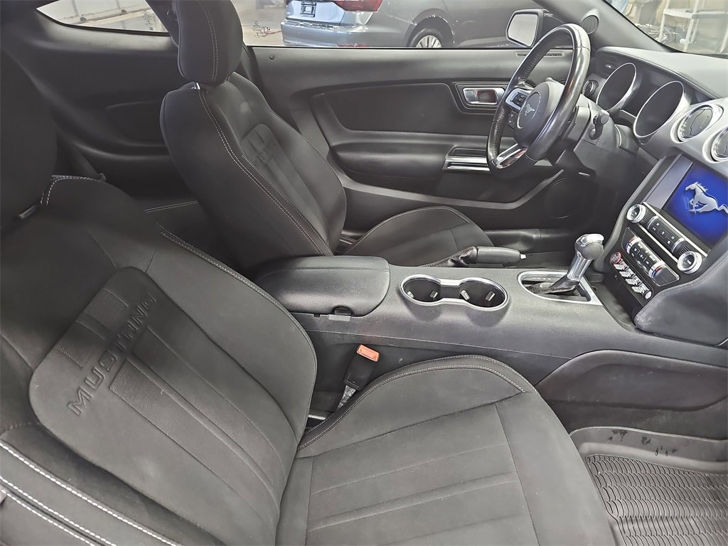 Used 2022 Ford Mustang GT w/ Equipment Group 301A image 10