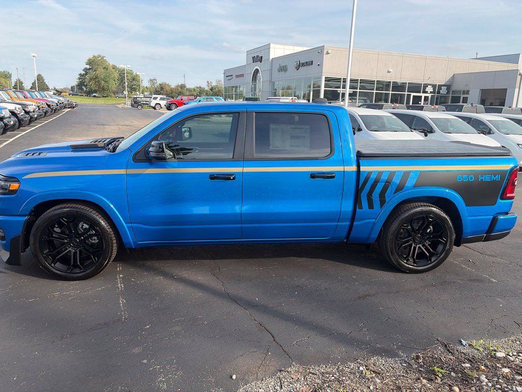 New 2026 RAM 1500 Big Horn AWD/4WD image 12