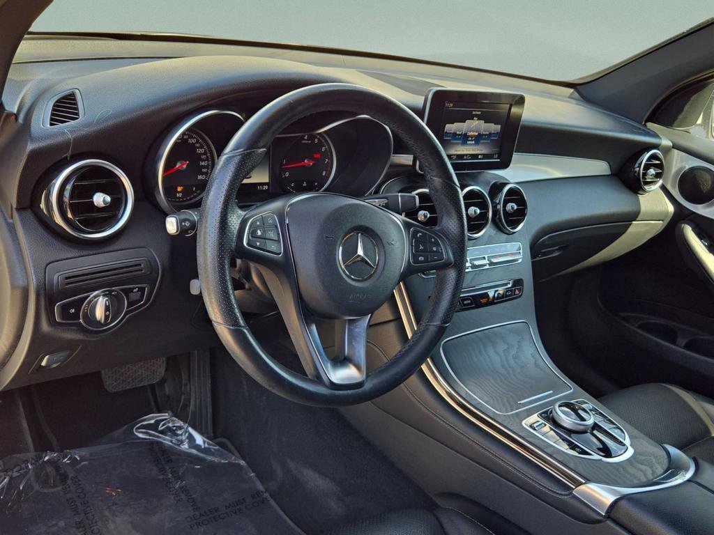 Used 2019 Mercedes-Benz GLC 300 image 28