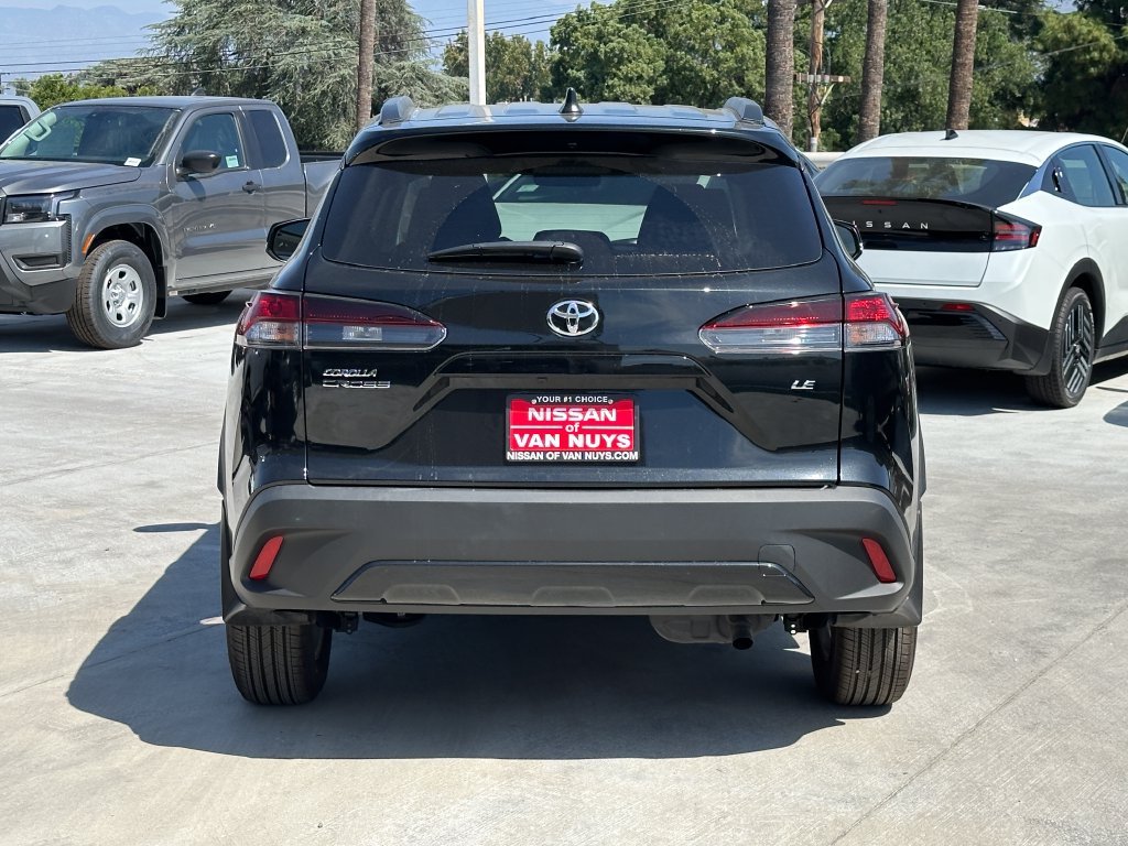 Used 2026 Toyota Corolla Cross LE w/ Moonroof Package FWD image 6