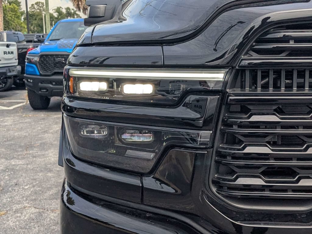 New 2026 RAM 2500 Limited AWD/4WD image 8