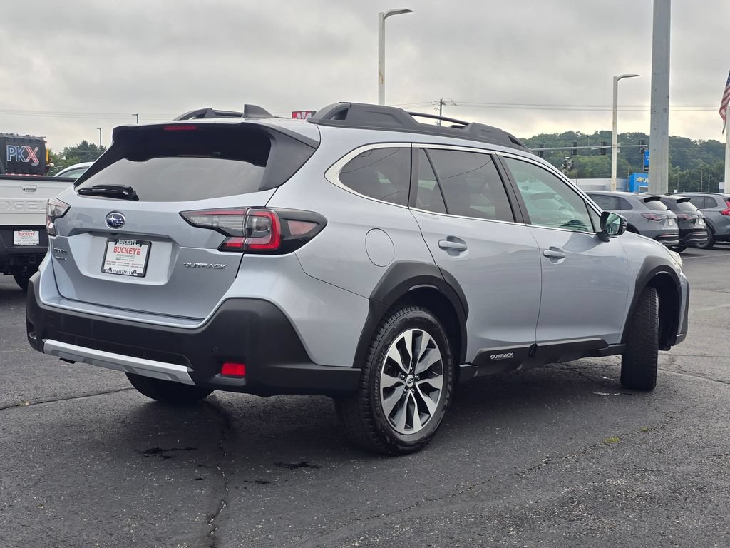 Used 2023 Subaru Outback Limited AWD/4WD image 8