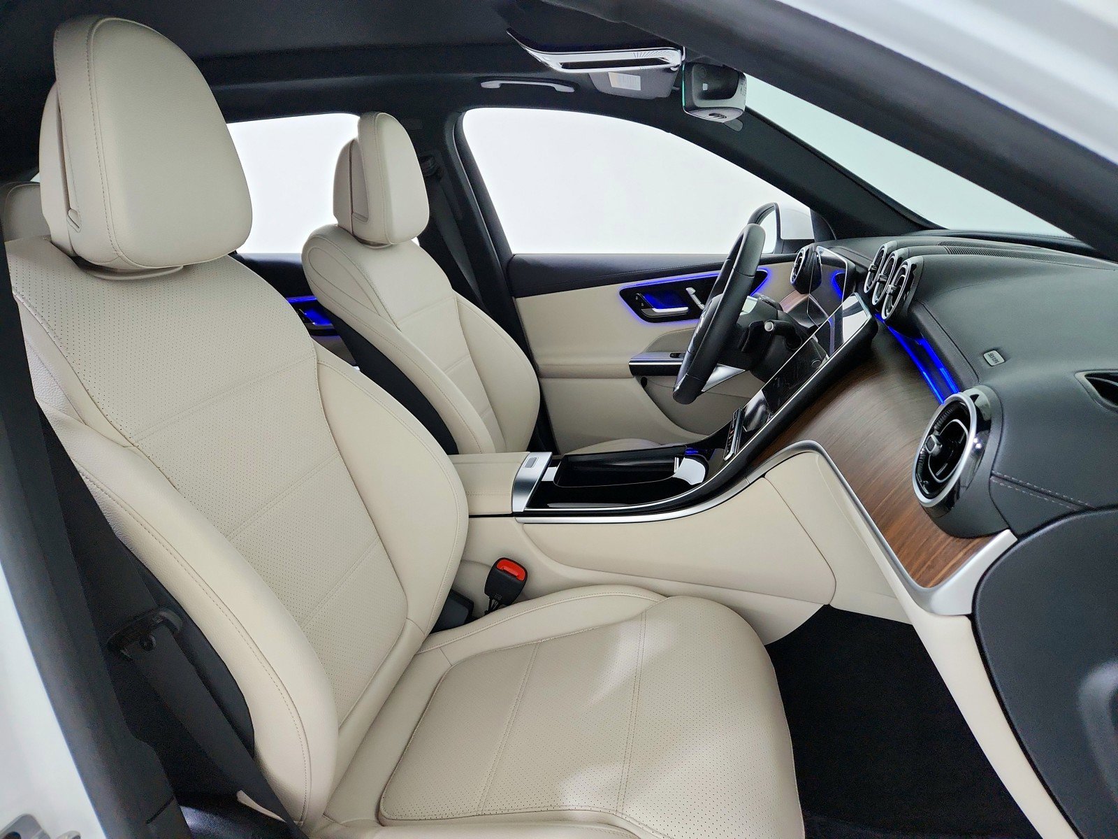 Certified 2024 Mercedes-Benz GLC 300 image 22