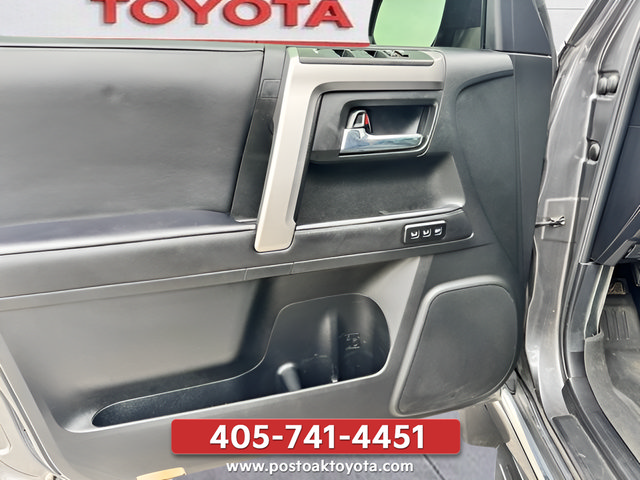 Used 2021 Toyota 4Runner Limited AWD/4WD image 24