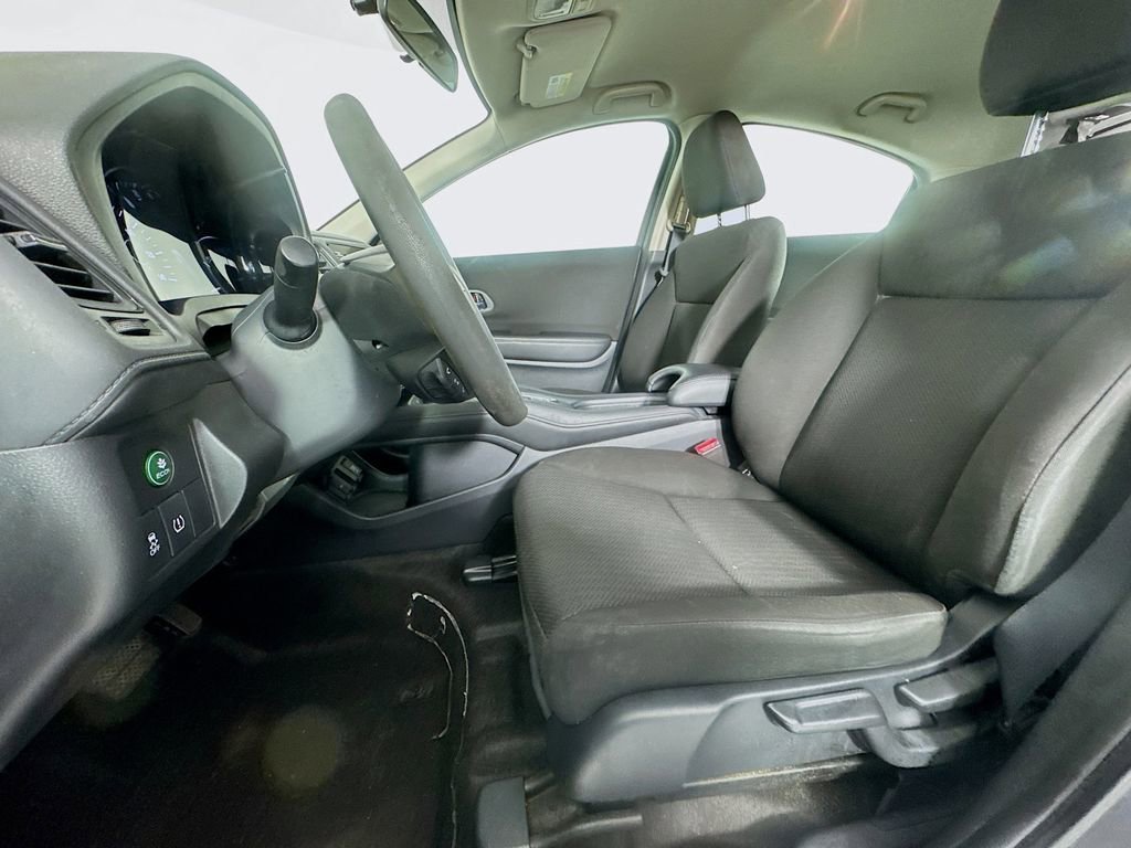 Used 2016 Honda HR-V LX image 24