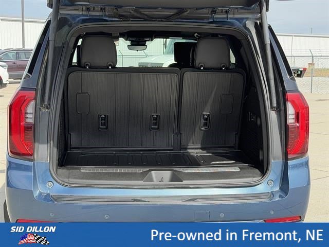 Certified 2025 GMC Yukon Denali Ultimate w/ LPO, Floor Liner Package AWD/4WD image 5