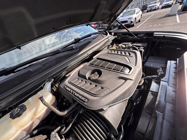 Used 2023 Jeep Grand Wagoneer Series III AWD/4WD image 16