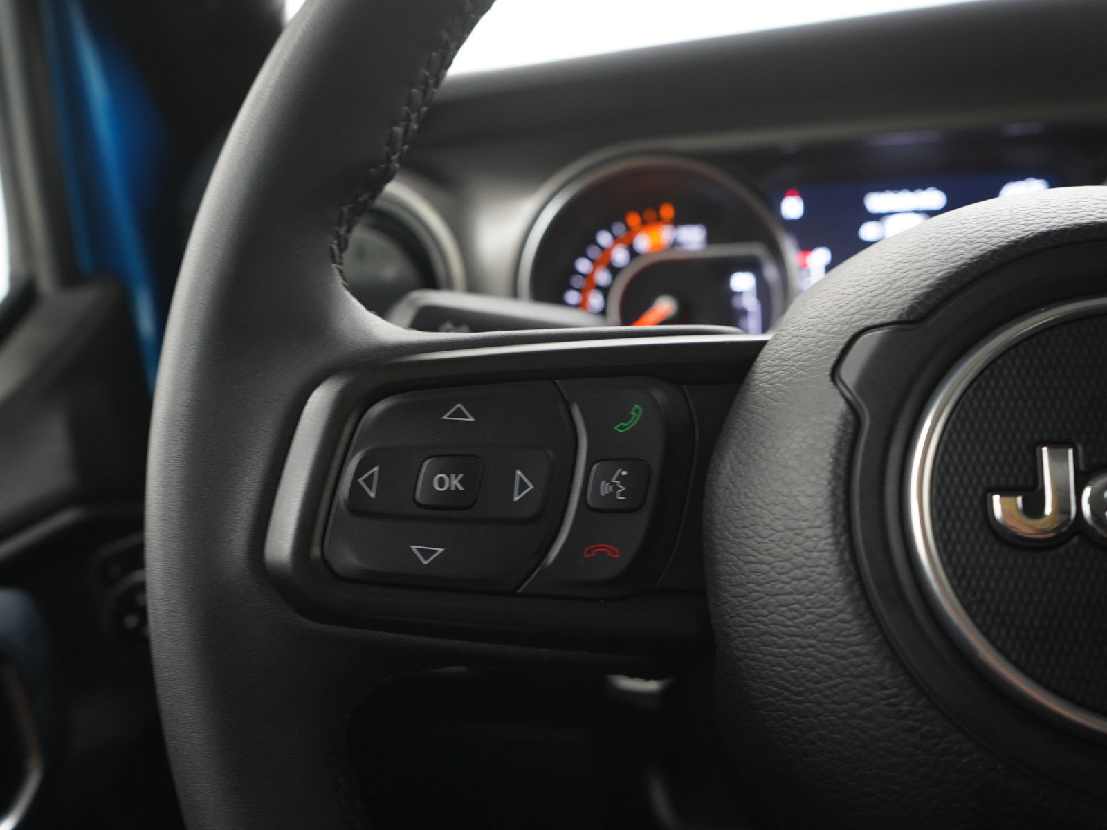 Used 2023 Jeep Wrangler Unlimited Sport AWD/4WD image 23
